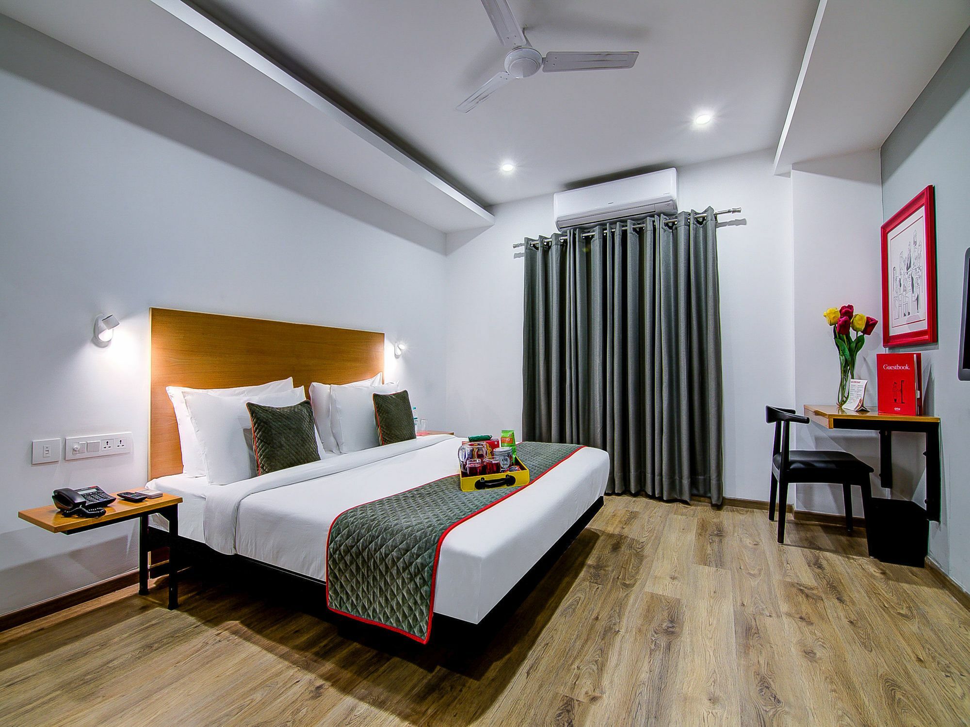 Oyo Townhouse 034 -Halcyon Hitech City Road Hyderabad Exterior photo